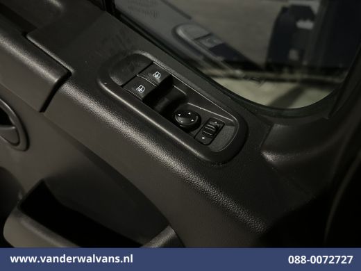 Renault Master 2.3 dCi 146pk Chassis Cabine Euro6 Airco | Navigatie | LED | Cruisecontrol Bijrijdersbank ActivLease financial lease