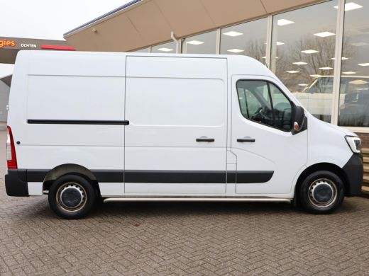 Renault Master T35 2.3 dCi 150 L2H2 150 PK ENERGY COMFORT + DAB | CARPLAY | CAMERA | TREKHAAK 2500 KG ActivLease financial lease