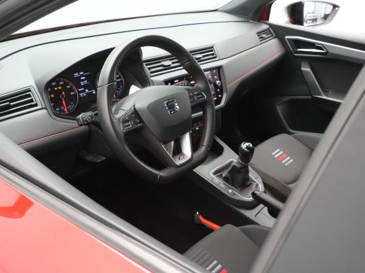 Seat Ibiza 1.0 TSI 95pk FR Business Intense Trekhaak Navigatie Camera Led Carplay 120 ActivLease financial lease