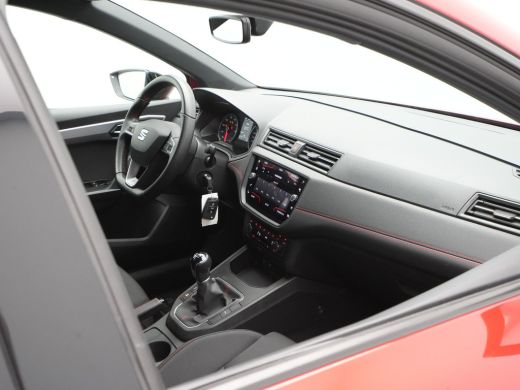 Seat Ibiza 1.0 TSI 95pk FR Business Intense Trekhaak Navigatie Camera Led Carplay 120 ActivLease financial lease