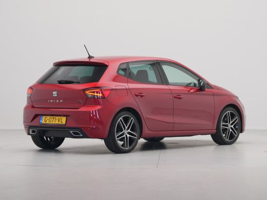 Seat Ibiza 1.0 TSI 95pk FR Business Intense Trekhaak Navigatie Camera Led Carplay 120 ActivLease financial lease