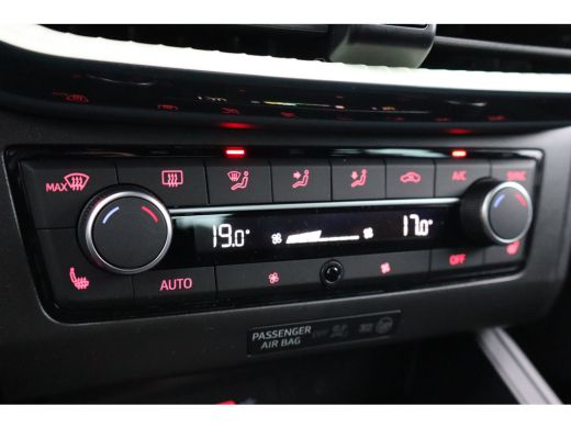 Seat Ibiza 115PK Style Business Connect | Achteruitrijcamera | Draadloze telefoonlader 15W | Front Assist ActivLease financial lease