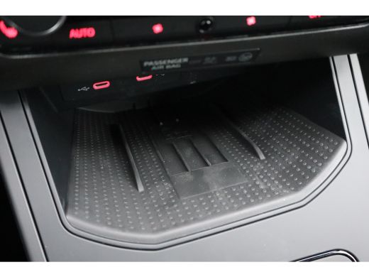 Seat Ibiza 115PK Style Business Connect | Achteruitrijcamera | Draadloze telefoonlader 15W | Front Assist ActivLease financial lease