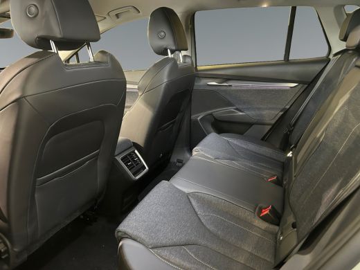 Skoda Elroq 85 Business Edition | Stoel/Stuurverwarming | Achteruitrijcamera | Draadloze Carplay/Android Auto... ActivLease financial lease