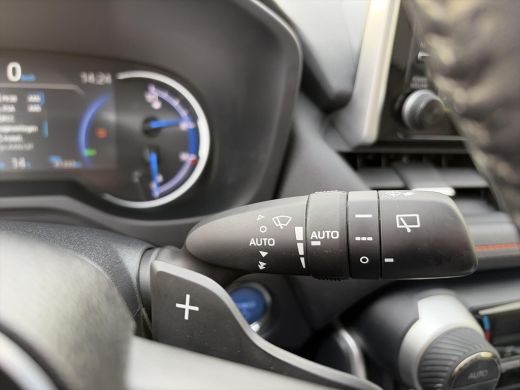 Toyota RAV4 2.5 Hybrid AWD ADVENTURE Innovation Pack ActivLease financial lease