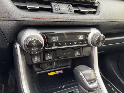 Toyota RAV4 2.5 Hybrid AWD ADVENTURE Innovation Pack ActivLease financial lease