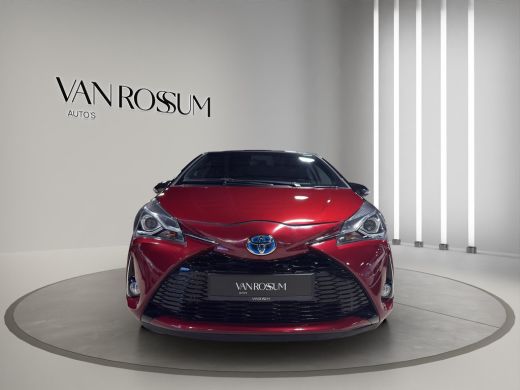 Toyota Yaris 1.5 Hybrid BI-Tone Edition | Leer | Camera | Navigatie | Cruise C | L.M.Velgen | ActivLease financial lease
