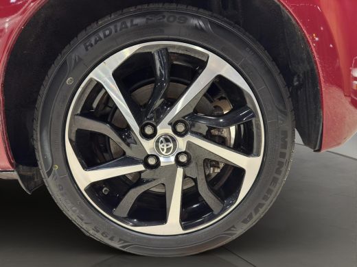 Toyota Yaris 1.5 Hybrid BI-Tone Edition | Leer | Camera | Navigatie | Cruise C | L.M.Velgen | ActivLease financial lease