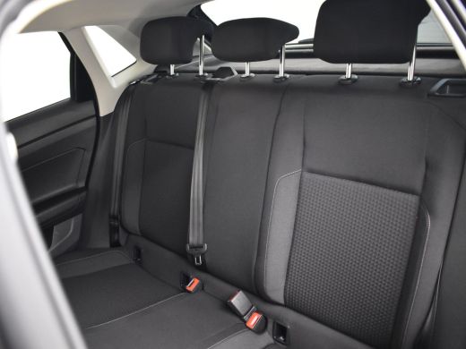 Volkswagen Polo 1.0 TSI R-Line Edition 95pk | Adaptief cruise control | Airco | Privacy glass | R-line exterieur ... ActivLease financial lease