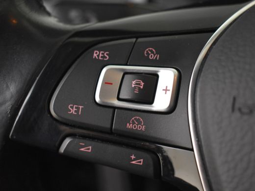 Volkswagen Polo 1.0 TSI R-Line Edition 95pk | Adaptief cruise control | Airco | Privacy glass | R-line exterieur ... ActivLease financial lease