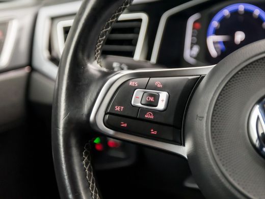 Volkswagen Polo 1.0 TSI R-Line Sport Automaat (2X R-LINE, VIRTUAL COCKPIT, APPLE CARPLAY, CLIMATE, ALCANTARA, ZWA... ActivLease financial lease
