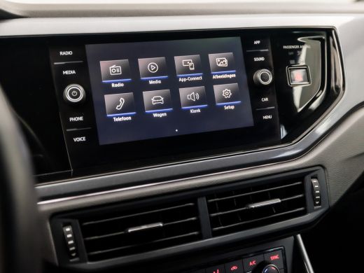 Volkswagen Polo 1.0 TSI R-Line Sport Automaat (2X R-LINE, VIRTUAL COCKPIT, APPLE CARPLAY, CLIMATE, ALCANTARA, ZWA... ActivLease financial lease