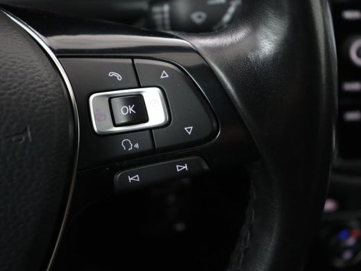 Volkswagen Tiguan 1.4 TSI Comfortline Business | Trekhaak | Camera | Full LED | Adaptive cruise | Park Assist | Car... ActivLease financial lease