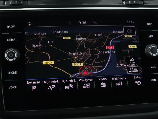 Volkswagen Tiguan 1.4 TSI Comfortline Business | Trekhaak | Camera | Full LED | Adaptive cruise | Park Assist | Car... ActivLease financial lease