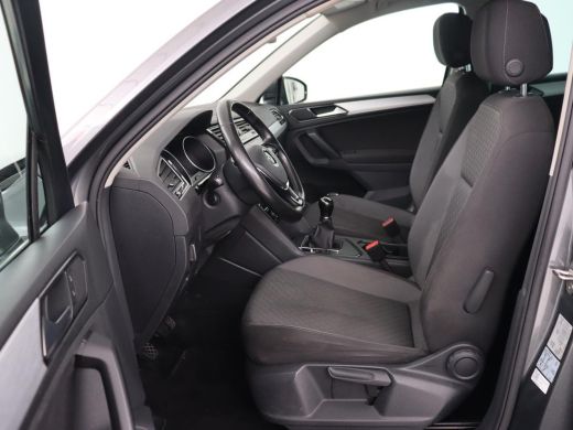 Volkswagen Tiguan 1.4 TSI Comfortline Business | Trekhaak | Camera | Full LED | Adaptive cruise | Park Assist | Car... ActivLease financial lease