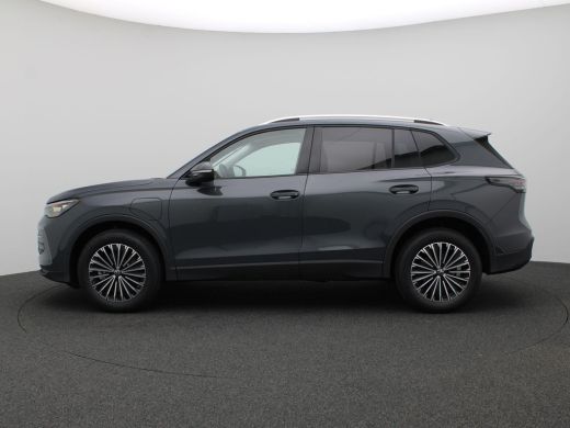 Volkswagen Tiguan 1.5 eHybrid Life Edition 204PK DSG Trekhaak, Achteruitrijcamera, Keyless, Navi via Apple Carplay/... ActivLease financial lease