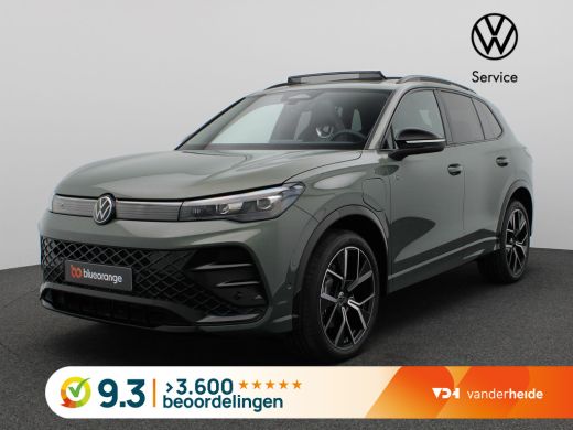 Volkswagen Tiguan 1.5 eHybrid R-Line Business 204PK DSG Pano-Schuifdak, Black Style, Trekhaak, 20" LM Velgen, Keyle...