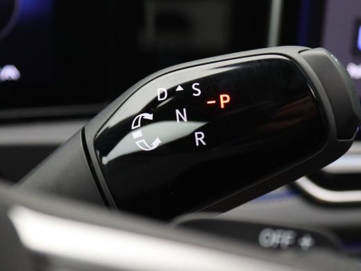 Volkswagen Tiguan 1.5 eHybrid R-Line Business 204PK DSG Pano-Schuifdak, Black Style, Trekhaak, 20" LM Velgen, Keyle... ActivLease financial lease