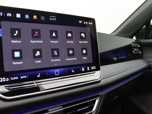 Volkswagen Tiguan 1.5 eHybrid R-Line Business 204PK DSG Pano-Schuifdak, Black Style, Trekhaak, 20" LM Velgen, Keyle... ActivLease financial lease