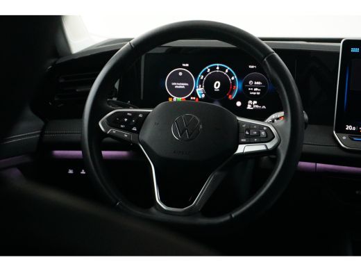 Volkswagen Tiguan 1.5 eTSI Life Edition | Achteruitrijcamera | Dodehoek detectie | Trekhaak elektrisch uitklapbaar ActivLease financial lease