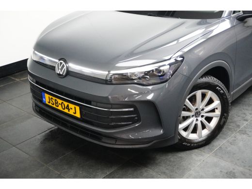 Volkswagen Tiguan 1.5 eTSI Life Edition | Achteruitrijcamera | Dodehoek detectie | Trekhaak elektrisch uitklapbaar ActivLease financial lease