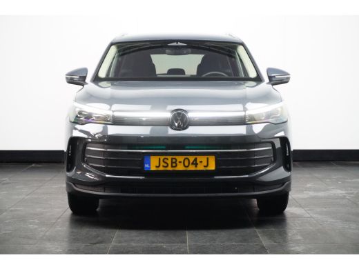 Volkswagen Tiguan 1.5 eTSI Life Edition | Achteruitrijcamera | Dodehoek detectie | Trekhaak elektrisch uitklapbaar ActivLease financial lease