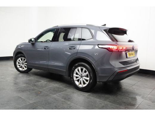 Volkswagen Tiguan 1.5 eTSI Life Edition | Achteruitrijcamera | Dodehoek detectie | Trekhaak elektrisch uitklapbaar ActivLease financial lease