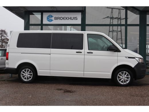 Volkswagen Transporter 150PK 2.0 TDI L2H1 30 | Bestuurdersstoel verwarmd | Interieur voorverwarmingsinstallatie | Trekhaak ActivLease financial lease