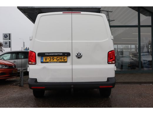 Volkswagen Transporter 150PK 2.0 TDI L2H1 30 | Bestuurdersstoel verwarmd | Interieur voorverwarmingsinstallatie | Trekhaak ActivLease financial lease
