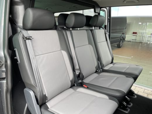 Volkswagen Transporter 2.0 TDI L2H1 32 DC Caravelle Highline | Led | Digital cockpit | Leer | Schuifdeuren elektrisch ActivLease financial lease
