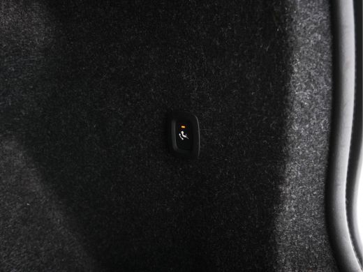 Volvo  C40 Recharge Twin Intro Edition 78 kWh [ 3-Fase ] (INCL.BTW) Aut. *PANO | LEATHER-ALCANTARA | DIGI-CO... ActivLease financial lease