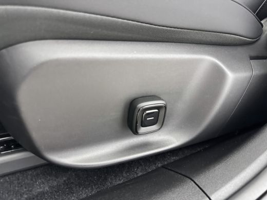 Volvo  EX30 Single Motor Extended Range Ultra 69 kWh | 19" | Stoel/Stuurverwarming | Getint Glas | Panoramada... ActivLease financial lease