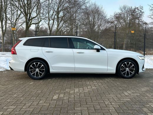 Volvo  V60 2.0 B3 Momentum Advantage | Pilot Assist | Leder | Camera | Apple Carplay | ActivLease financial lease