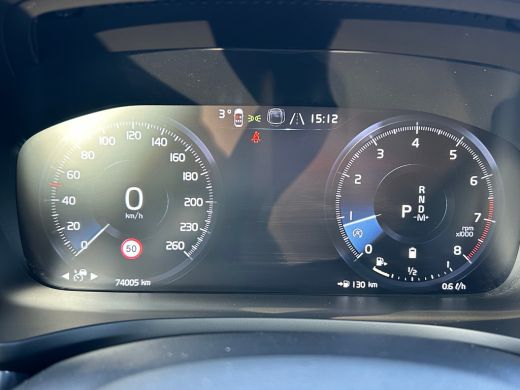 Volvo  V60 2.0 B3 Momentum Advantage | Pilot Assist | Leder | Camera | Apple Carplay | ActivLease financial lease