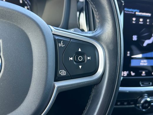 Volvo  V60 2.0 B3 Momentum Advantage | Pilot Assist | Leder | Camera | Apple Carplay | ActivLease financial lease