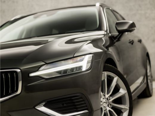 Volvo  V60 2.0 T6 Recharge AWD Inscription Automaat 340Pk (APPLE CARPLAY, GROOT NAVI, DUAL TONE STUUR, STUUR... ActivLease financial lease