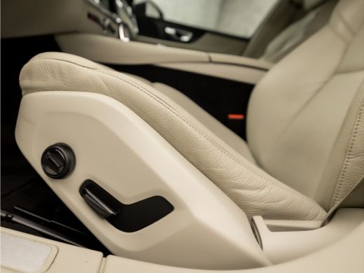 Volvo  V60 2.0 T6 Recharge AWD Inscription Automaat 340Pk (APPLE CARPLAY, GROOT NAVI, DUAL TONE STUUR, STUUR... ActivLease financial lease