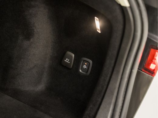 Volvo  V60 2.0 T6 Recharge AWD Inscription Automaat 340Pk (APPLE CARPLAY, GROOT NAVI, DUAL TONE STUUR, STUUR... ActivLease financial lease