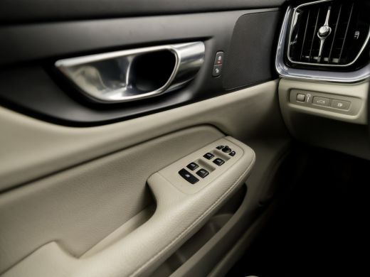 Volvo  V60 2.0 T6 Recharge AWD Inscription Automaat 340Pk (APPLE CARPLAY, GROOT NAVI, DUAL TONE STUUR, STUUR... ActivLease financial lease