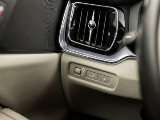 Volvo  V60 2.0 T6 Recharge AWD Inscription Automaat 340Pk (APPLE CARPLAY, GROOT NAVI, DUAL TONE STUUR, STUUR... ActivLease financial lease