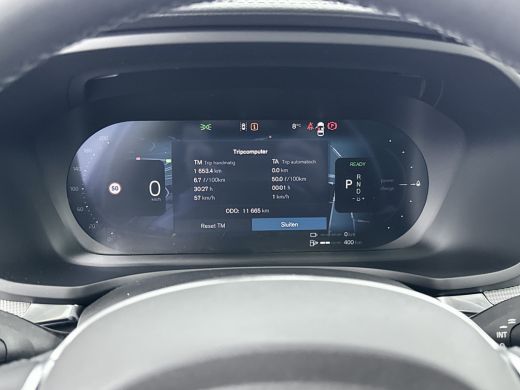 Volvo  V60 T6 Recharge Ultra Dark | 19" | Trekhaak | Getint Glas | Panoramadak | Head-up | 360 Camera | Full... ActivLease financial lease