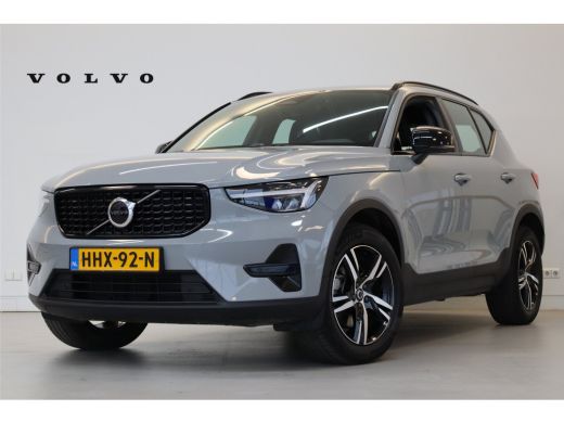 Volvo  XC40 B4 197PK Plus Dark | HK Audio | Memory | Trekhaak | Stoel&Stuur Verw. | Adap Cruise | Blis