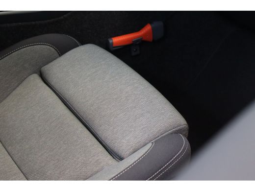 Volvo  XC40 B4 197PK Plus Dark | HK Audio | Memory | Trekhaak | Stoel&Stuur Verw. | Adap Cruise | Blis ActivLease financial lease