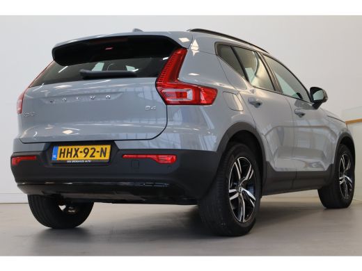 Volvo  XC40 B4 197PK Plus Dark | HK Audio | Memory | Trekhaak | Stoel&Stuur Verw. | Adap Cruise | Blis ActivLease financial lease