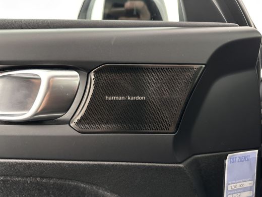 Volvo  XC40 Recharge P8 AWD R-Design [ 3-Fase ] {SOH-90%} (INCL-BTW) Aut. *PANO | LEATHER-ALCANTARA | ADAPTIV... ActivLease financial lease