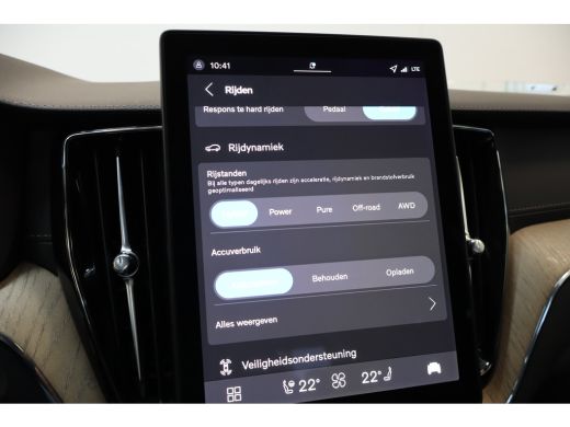 Volvo  XC60 T6 350PK Ultra Dark FaceLift! | Luchtvering | Trekhaak | HK Audio | Memory ActivLease financial lease