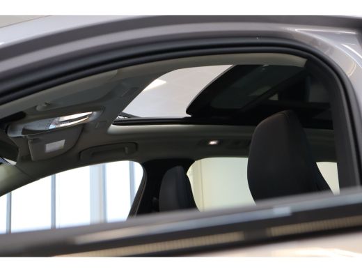 Volvo  XC60 T6 350PK Ultra Dark FaceLift! | Luchtvering | Trekhaak | HK Audio | Memory ActivLease financial lease