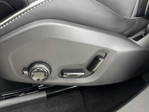 Volvo  XC60 T8 Recharge Ultra Black Edition | 21" | Panoramadak | Head-up | Harman Kardon | 360 Camera | Elek... ActivLease financial lease