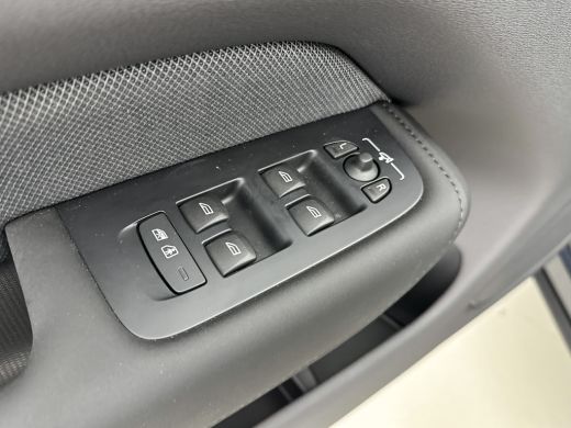 Volvo  XC60 T8 Recharge Ultra Black Edition | 21" | Panoramadak | Head-up | Harman Kardon | 360 Camera | Elek... ActivLease financial lease