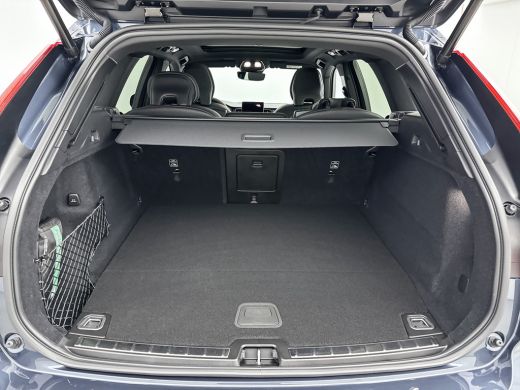 Volvo  XC60 T8 Recharge Ultra Black Edition | 21" | Panoramadak | Head-up | Harman Kardon | 360 Camera | Elek... ActivLease financial lease